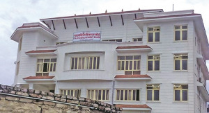 चलचित्र विकास बोर्डको अध्यक्ष पदका लागि नाम चलेका कलाकारहरुको दौडधुप चलचित्र विकास बोर्डको अध्यक्ष पदका लागि नाम चलेका कलाकारहरुको दौडधुप