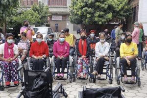 अपांगको खुसी ह्वीलचेयरमा.. अपांगको खुसी ह्वीलचेयरमा..
