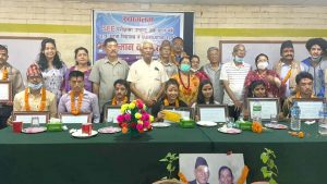 यसोदादेवी भगवान सिंह ट्रस्टद्वारा उत्कृष्ट विद्यालय, प्रधानाध्यापक र विद्यार्थी पुरस्कृत यसोदादेवी भगवान सिंह ट्रस्टद्वारा उत्कृष्ट विद्यालय, प्रधानाध्यापक र विद्यार्थी पुरस्कृत
