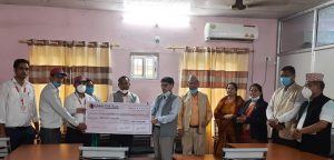कोरोना रोकथाम तथा नियन्त्रणका लागि ग्लोबल आइएमई बैंकद्वारा आर्थिक सहयोग कोरोना रोकथाम तथा नियन्त्रणका लागि ग्लोबल आइएमई बैंकद्वारा आर्थिक सहयोग