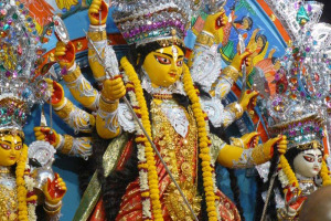 दशैंको नवौं दिन आज महानवमी, दुर्गा भवानीको पूजा आराधना गरी बलि दिएर मनाइँदै