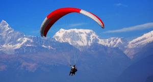 पोखरामा प्याराग्लाइडिङ दुर्घटना हुँदा पाइलटको मृत्यु