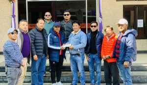 राष्ट्रिय खेलाडी मन्डेकाजी श्रेष्ठलाई जिताउन दुई लाख सहयोग