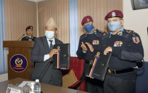 नेपाल पुलिस स्कुल र एन्फाबीच समझदारीपत्रमा हस्ताक्षर नेपाल पुलिस स्कुल र एन्फाबीच समझदारीपत्रमा हस्ताक्षर