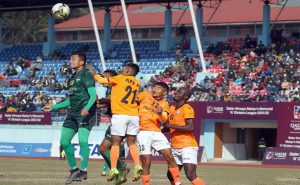 सहिद स्मारक ‘ए’ डिभिजन लिग फुटबलमा एपीएफ र आर्मीले खेले बराबरी सहिद स्मारक ‘ए’ डिभिजन लिग फुटबलमा एपीएफ र आर्मीले खेले बराबरी