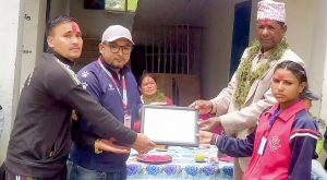 ग्लोबल आइएमई बैंकले दियो ३५ जना छात्राहरुलाई छात्रवृत्ति