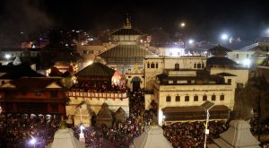 शिवको पूजा-आराधना गरी आज देशभर महाशिवरात्रि पर्व मनाइँदै