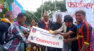 ‘भुजी लिग फुटबल प्रतियोगिता-२०८१’को उपाधि लिभुराले उचाल्यो ‘भुजी लिग फुटबल प्रतियोगिता-२०८१’को उपाधि लिभुराले उचाल्यो