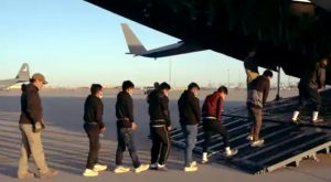 अमेरिकाबाट डिपोर्ट भएका ३७ नेपालीलाई नेपाल ल्याइदै