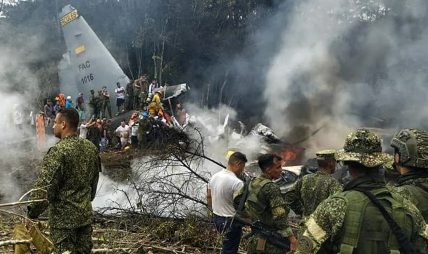 कोलम्बियामा सैन्य विमान दुर्घटना हुँदा ६६ जनाको मृत्यु