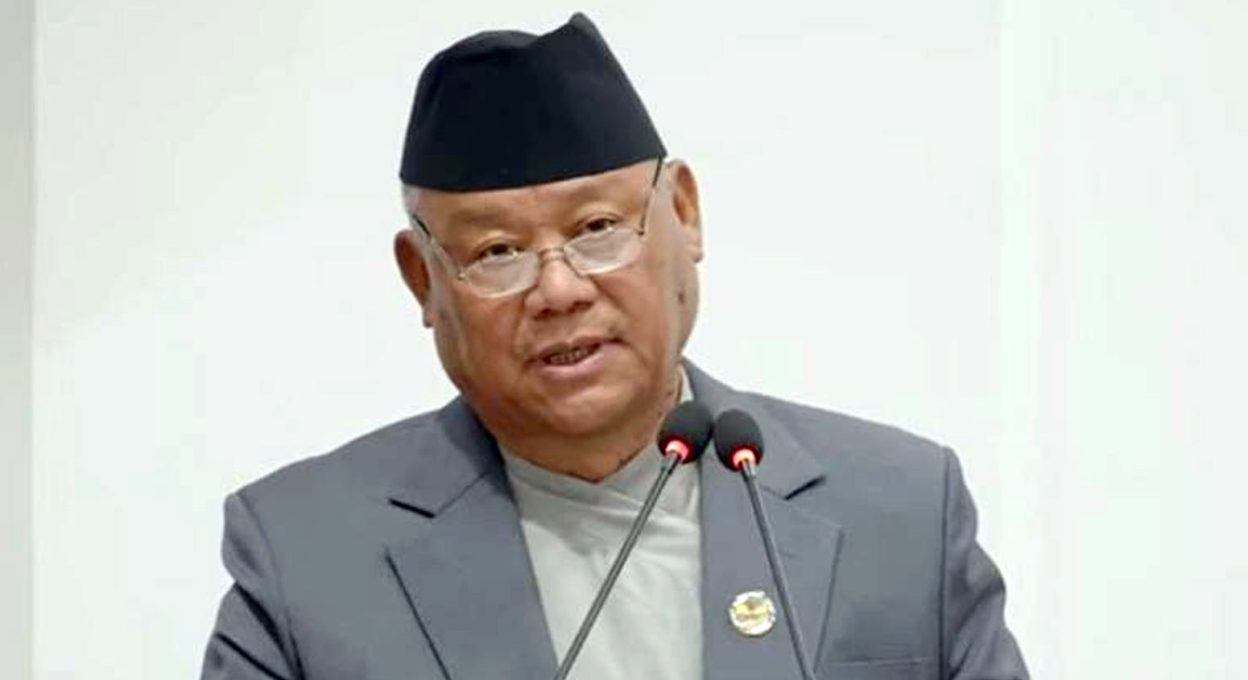 कांग्रेस संसदीय दलको नेतामा भीष्मराज आङ्देम्बे