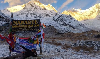 गत आर्थिक वर्षमा अन्नपूर्ण क्षेत्रमा १६९ देशका पर्यटकले गरे भ्रमण गत आर्थिक वर्षमा अन्नपूर्ण क्षेत्रमा १६९ देशका पर्यटकले गरे भ्रमण