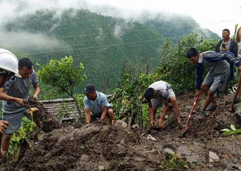 अविरल वर्षाका कारण जाजारकोट पहिरामा परि दुई जनाको मृत्यु